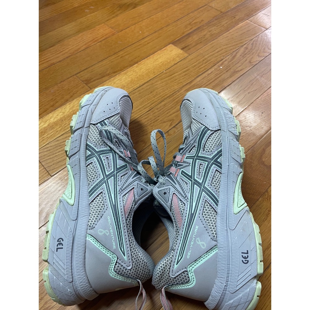 Asics Gel-Venture 8 Womens Trail Running Shoes Grey Mint Green Size 9 Wide